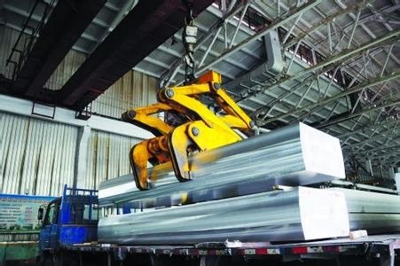 صادرات آلومینیوم به بالاترین سطح در ۴ سال اخیر رسید/ صادرات فولاد چین امسال به ۷۰ میلیون تن می رسد
