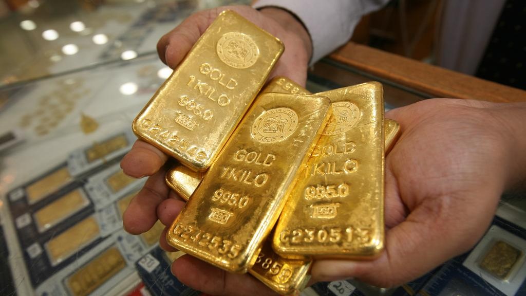 طلا باز هم افزایشی شد/ هر گرم طلای ۱۸ عیار به ۳۲۶ هزار تومان رسید