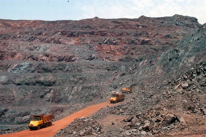 بزرگان سنگ آهن کشور تا پایان خرداد ۱۲ میلیون تن کنسانتره تولید کردند/ رشد تولید در بهار ۹۸ حدود ۴ درصد گزارش شده است