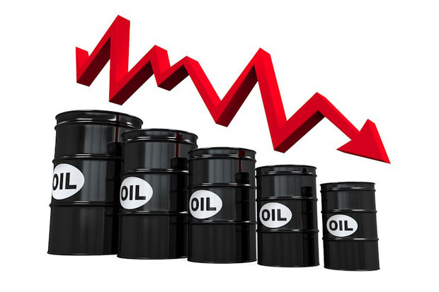 کاهش قیمت نفت در پایان هفته پر فراز و نشیب